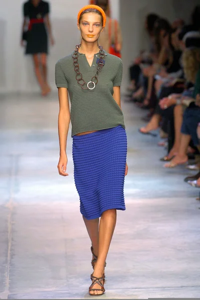 Look 8